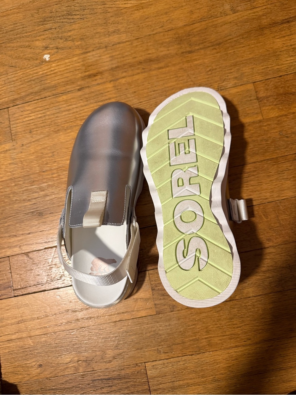 Sorel Viibe Silver Metallic Slip-On Clog - Picture 2 of 5